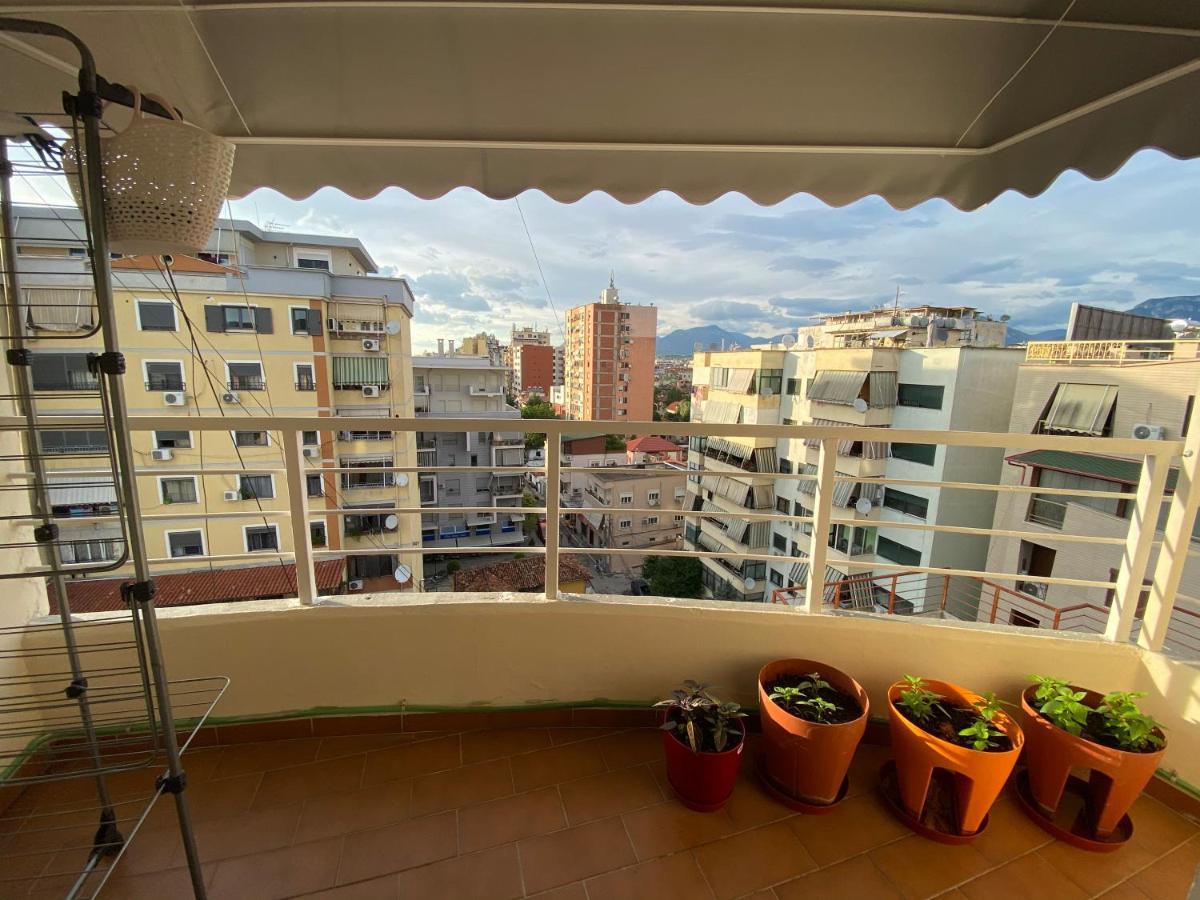 Era'S Apartment Тирана Екстер'єр фото