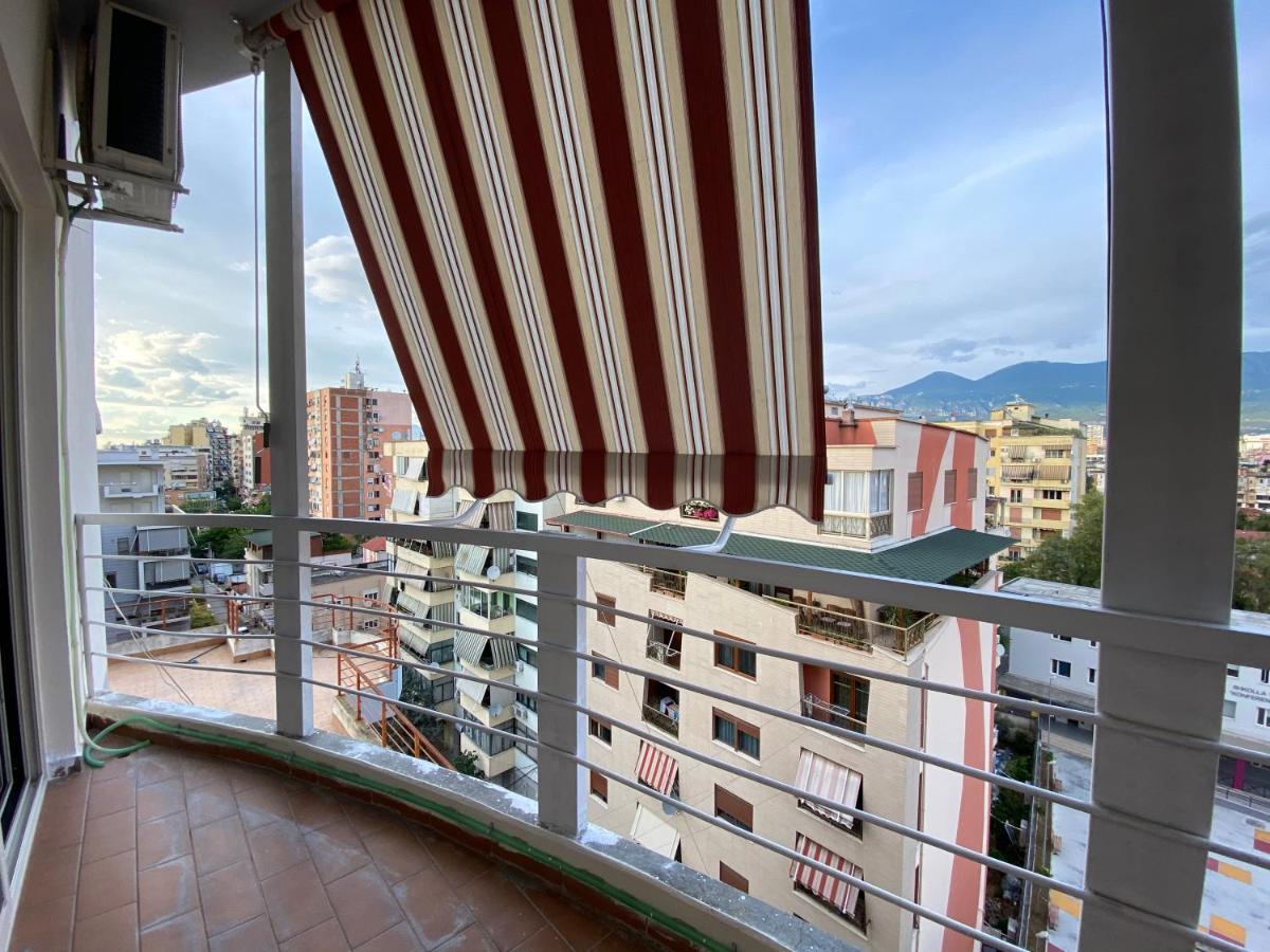 Era'S Apartment Тирана Екстер'єр фото